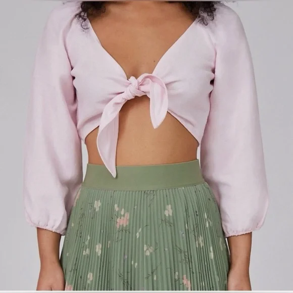 Aritzia Wilfred Venus Blouse Magnolia - Picture 3 of 5